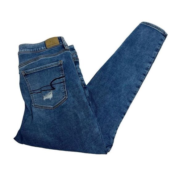 American Eagle light wash distressed high rise jegging size 14 - Picture 8 of 15